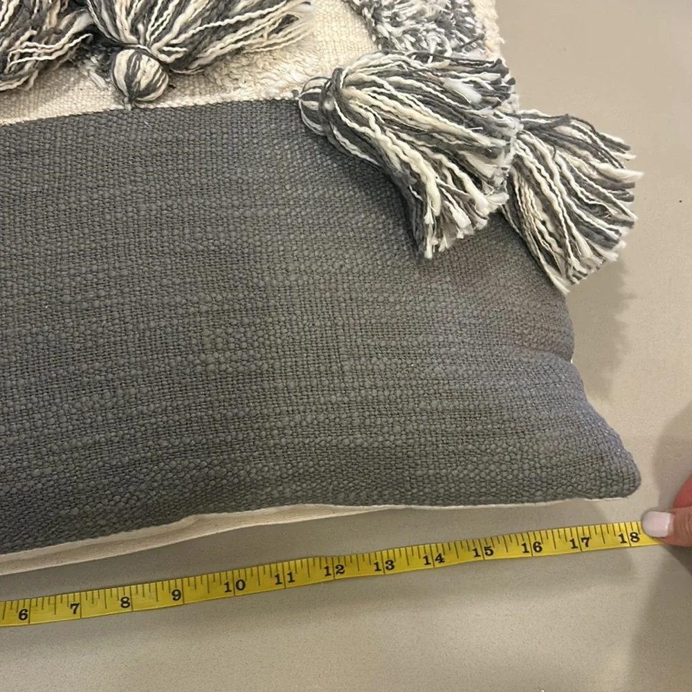 Summer & Rose Pillow with Tassels Decorative Pillow